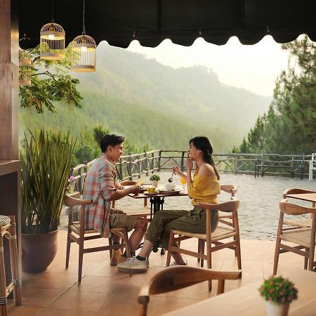 The Lodge Maribaya Cikareumbi Eksteriør bilde