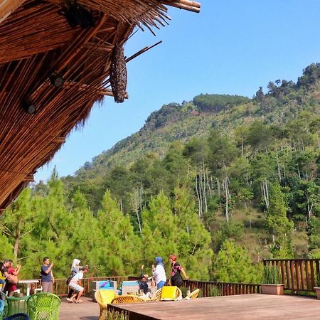 The Lodge Maribaya Cikareumbi Eksteriør bilde