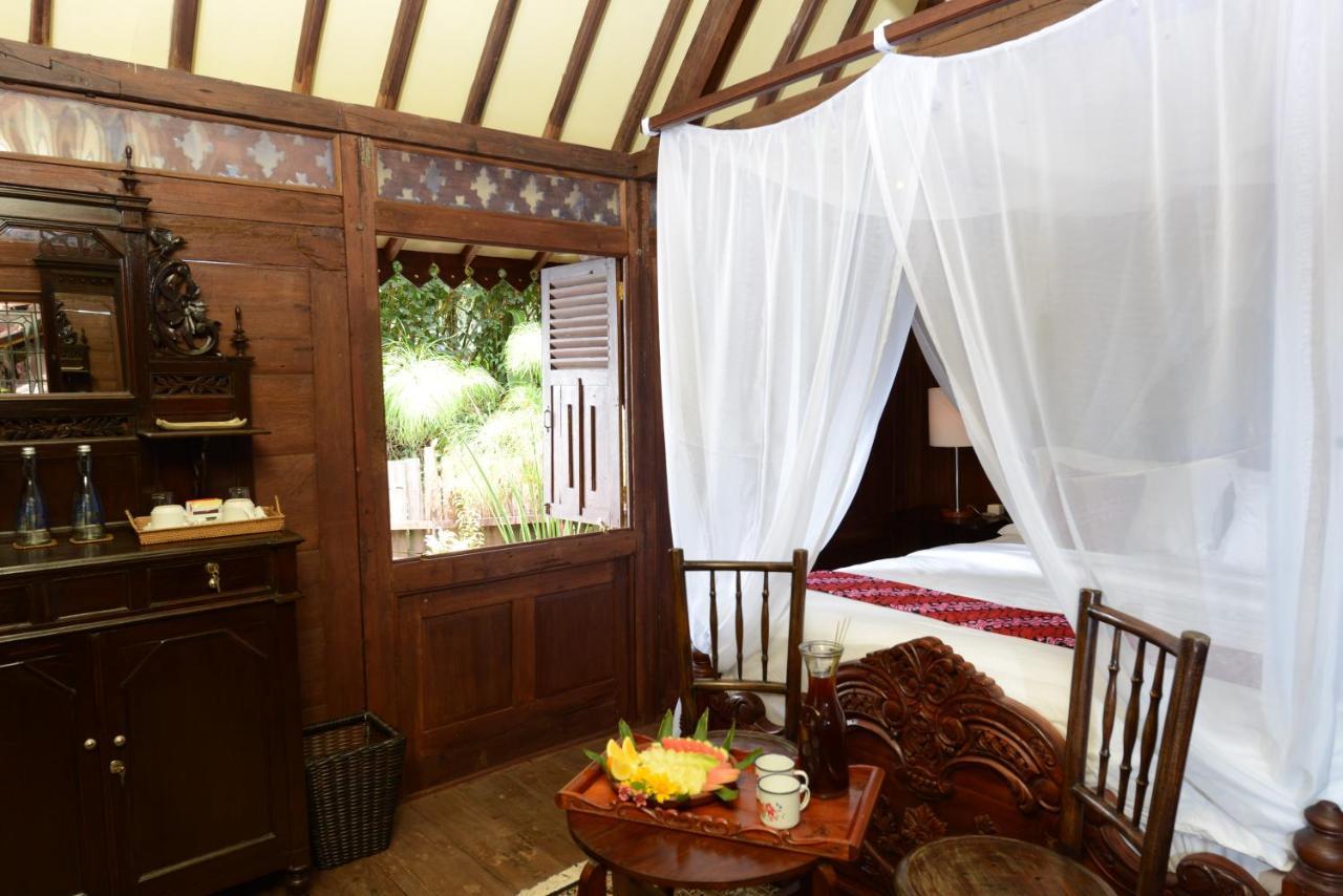 The Lodge Maribaya Cikareumbi Eksteriør bilde