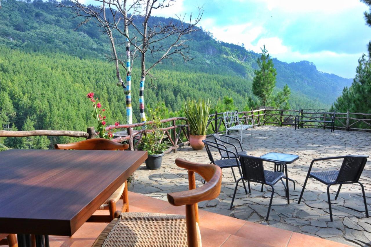 The Lodge Maribaya Cikareumbi Eksteriør bilde