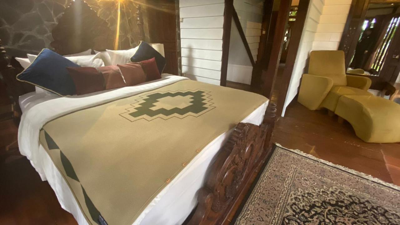 The Lodge Maribaya Cikareumbi Eksteriør bilde